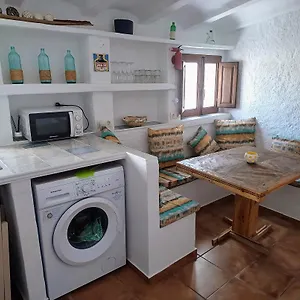 Cuevas Azul Baza